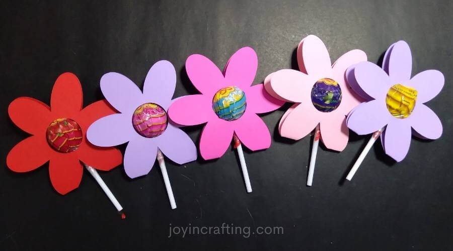 Flower Lollipop Holder Template for Valentine's Day